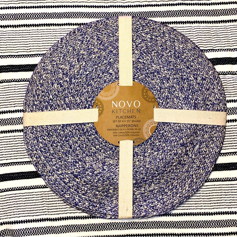 NOVO Kitchen | Round Placemats | Set of 4 | 15 in | NWT